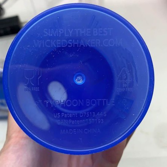 Kitchen Popeyes 25oz Shaker Bottle Poshmark